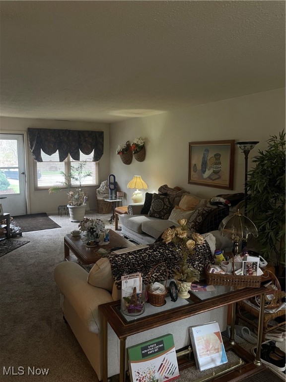 Tallmadge, Ohio 44278, United States, 4 Bedrooms Bedrooms, ,4 BathroomsBathrooms,Residential,Contingent,104675