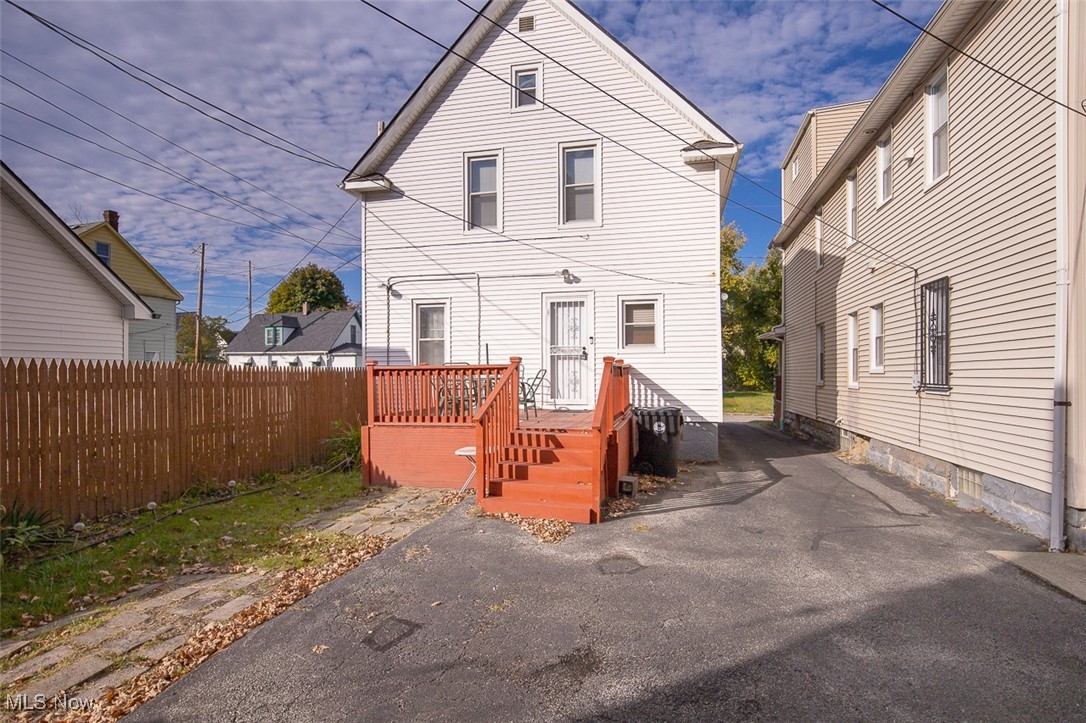 B Schatzinger & Honora Bailey - Residential