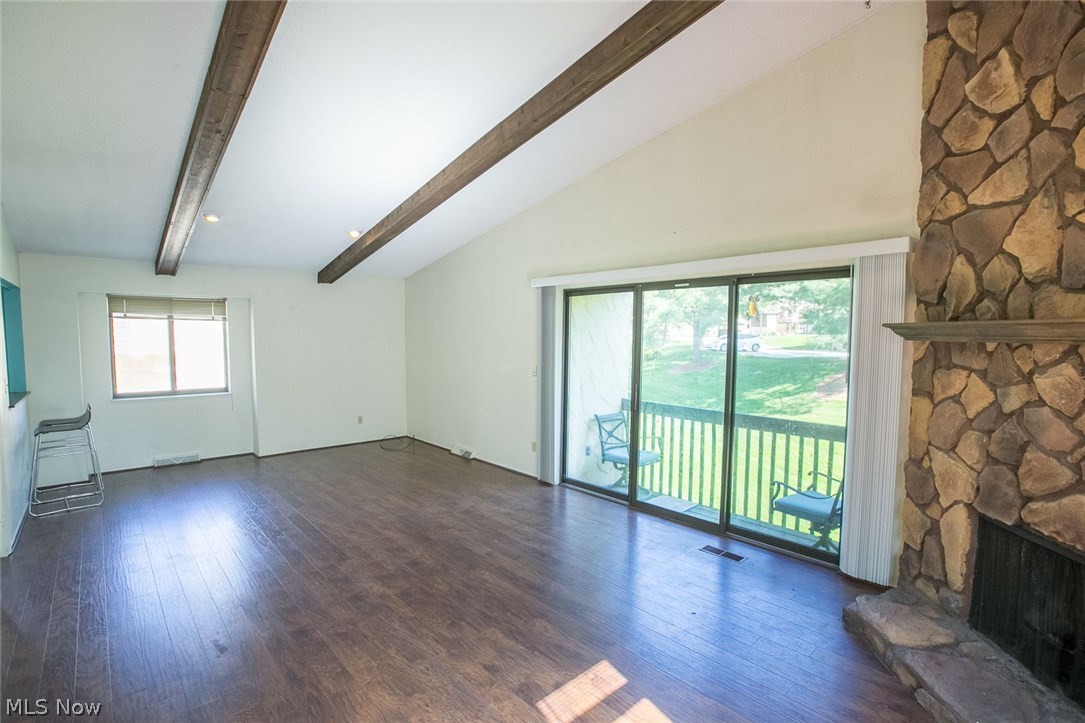 Hampton Woods - Residential