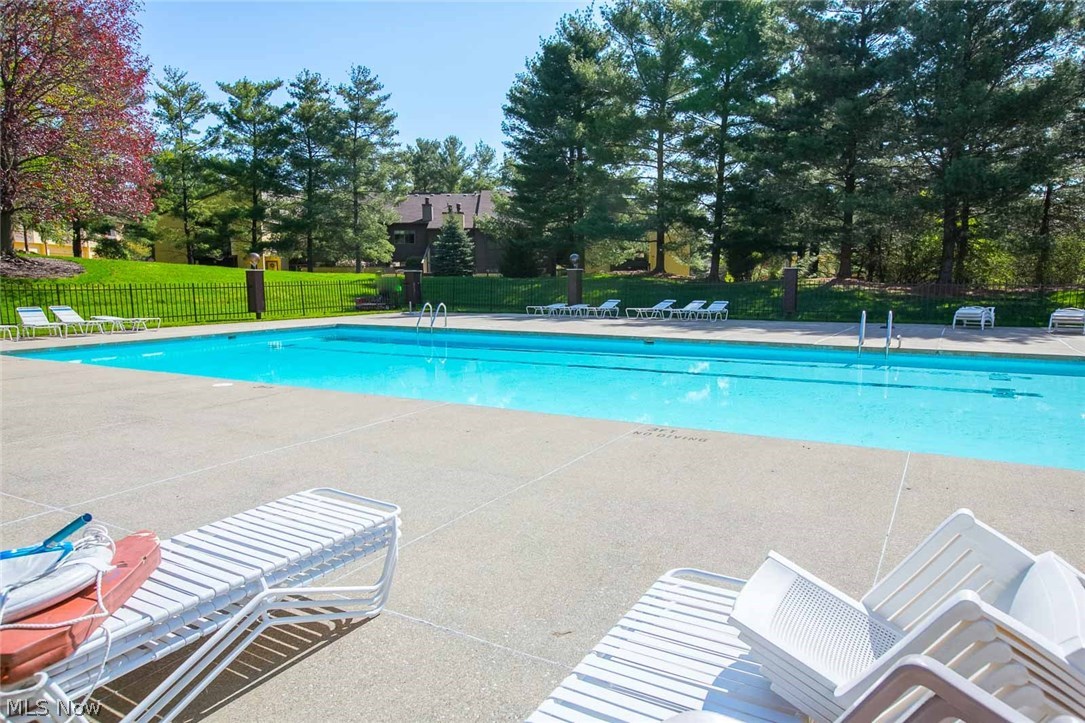 Hampton Woods - Residential