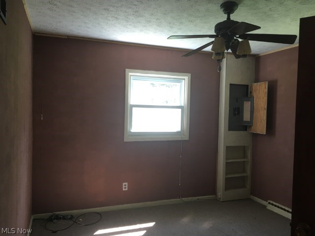 Barberton Homestead - Residential