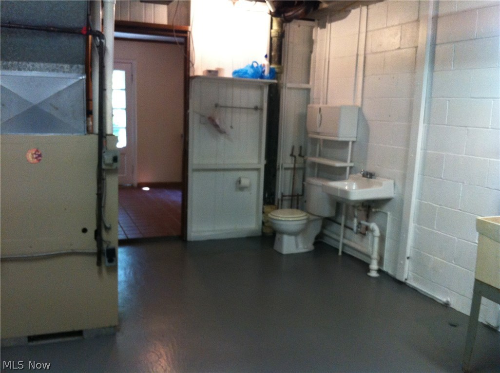 City/Canfield - Residential