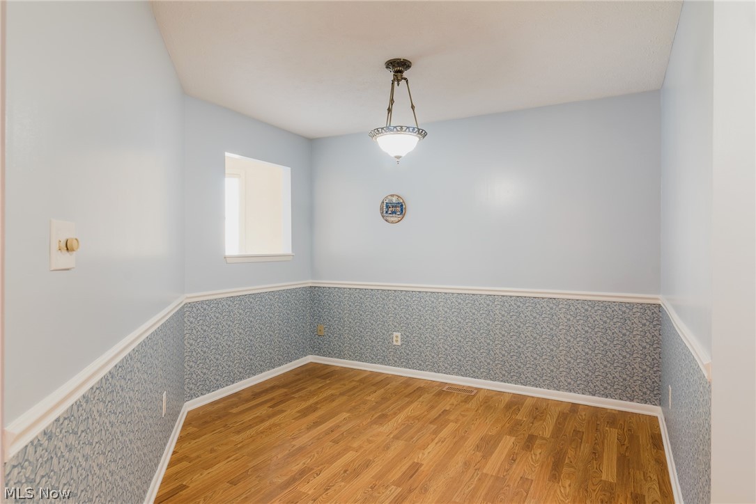 Heritage Glen Condo - Residential