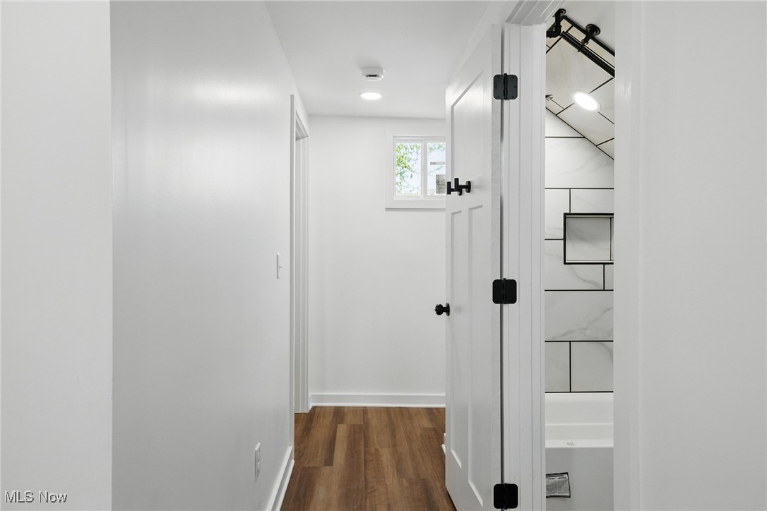 J M Curtis - Residential