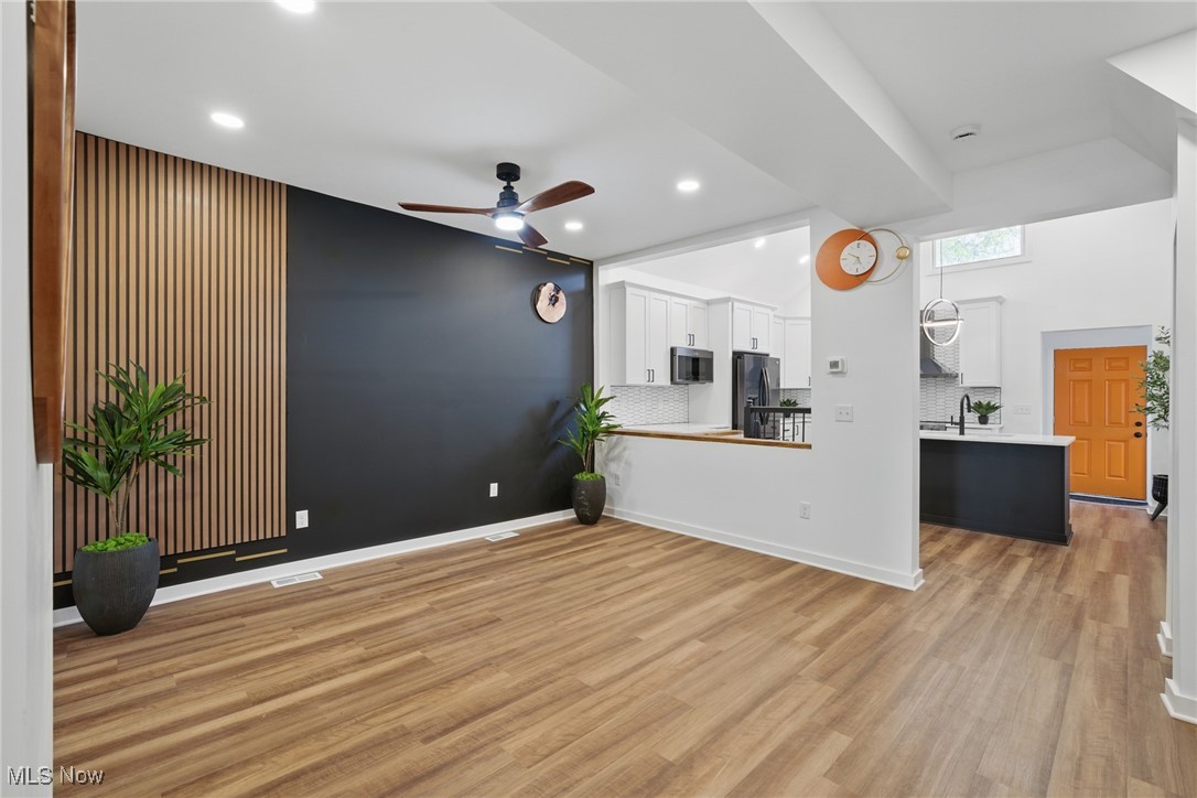 J M Curtis - Residential