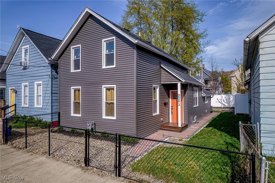 J M Curtis - Residential