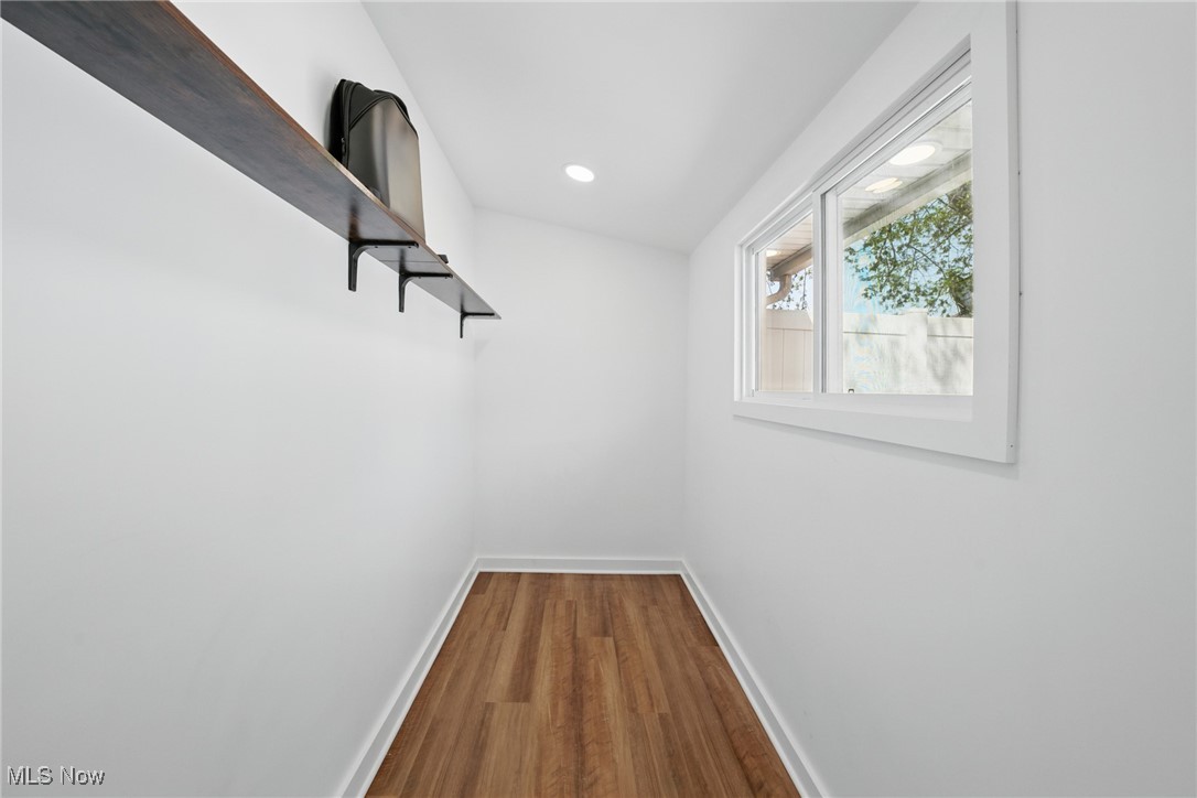 J M Curtis - Residential