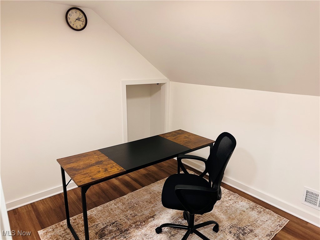 J M Curtis - Residential