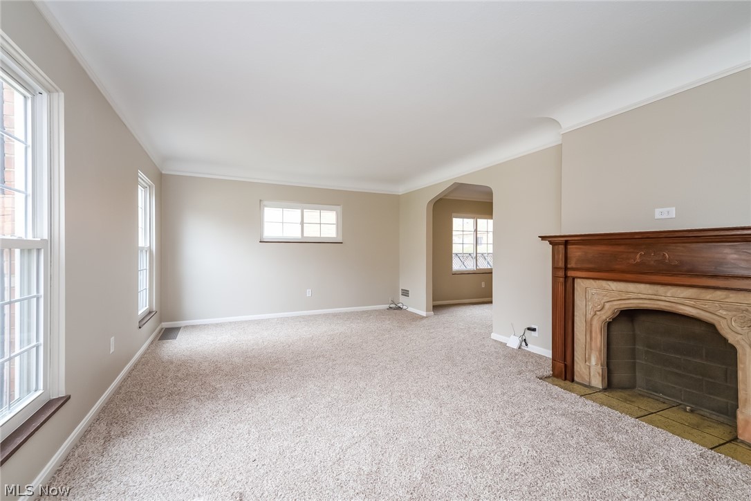 Daniel Webb 02 - Residential Income