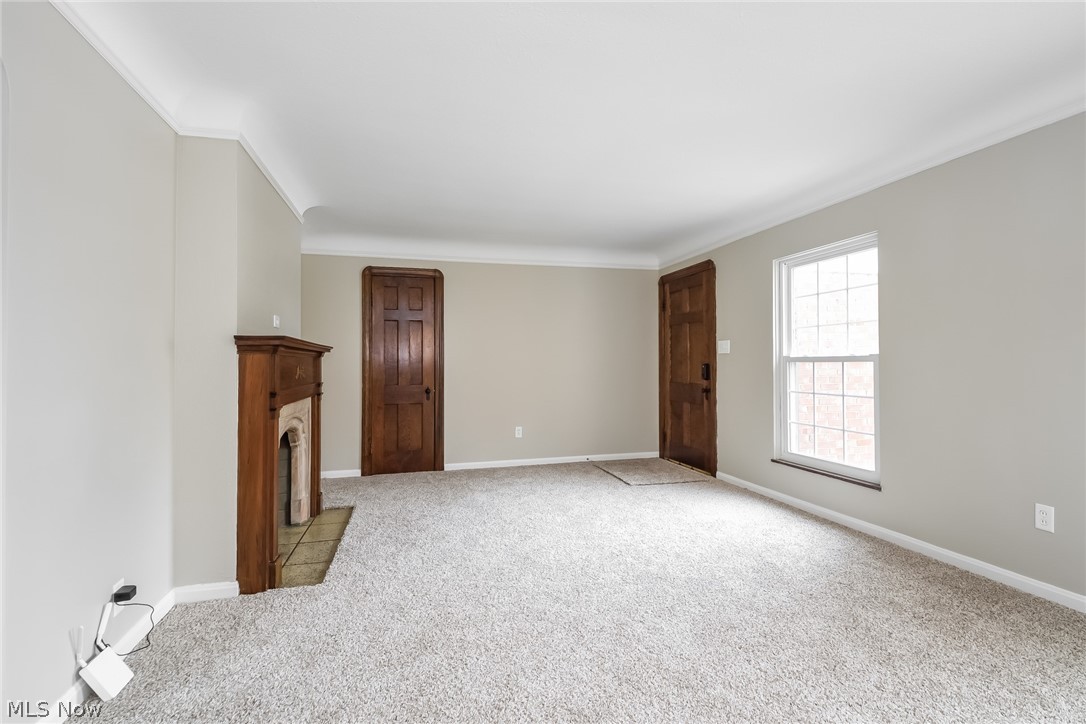 Daniel Webb 02 - Residential Income