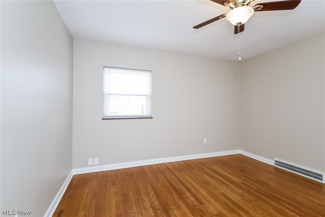 Daniel Webb 02 - Residential Income