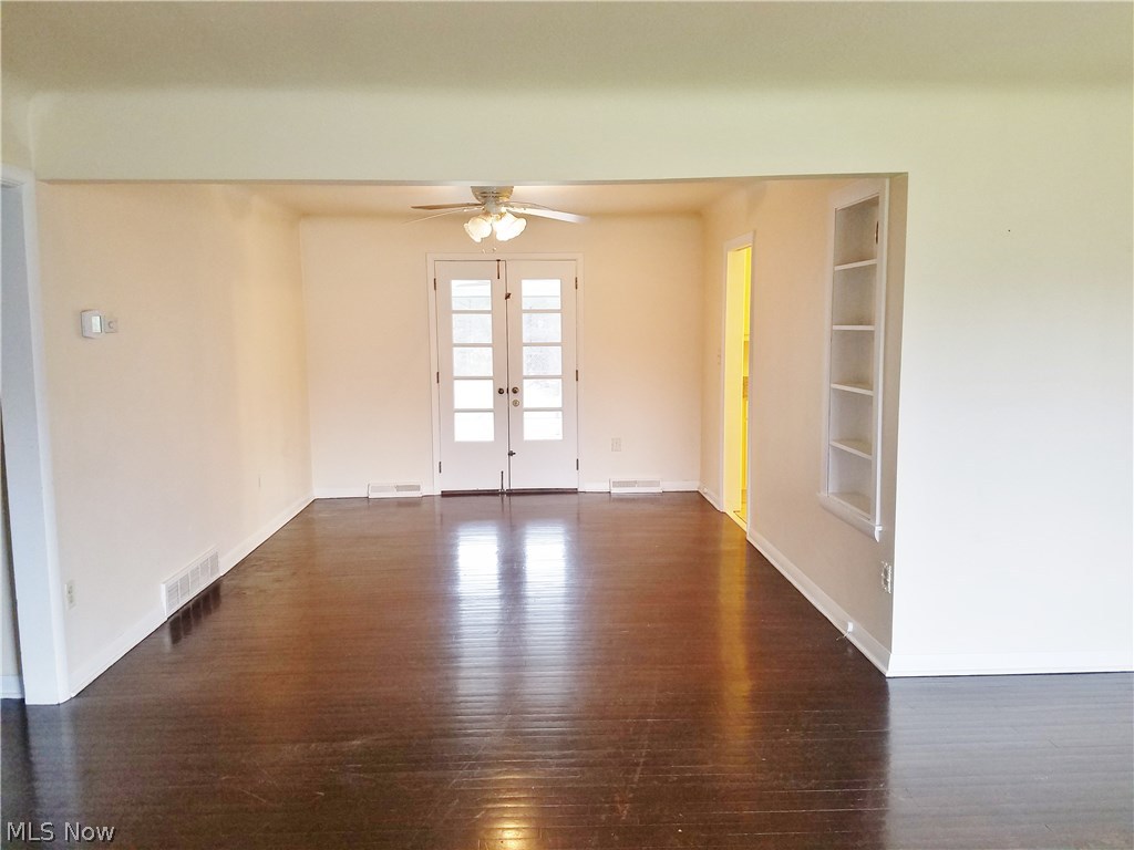 Euclid 12 - Residential