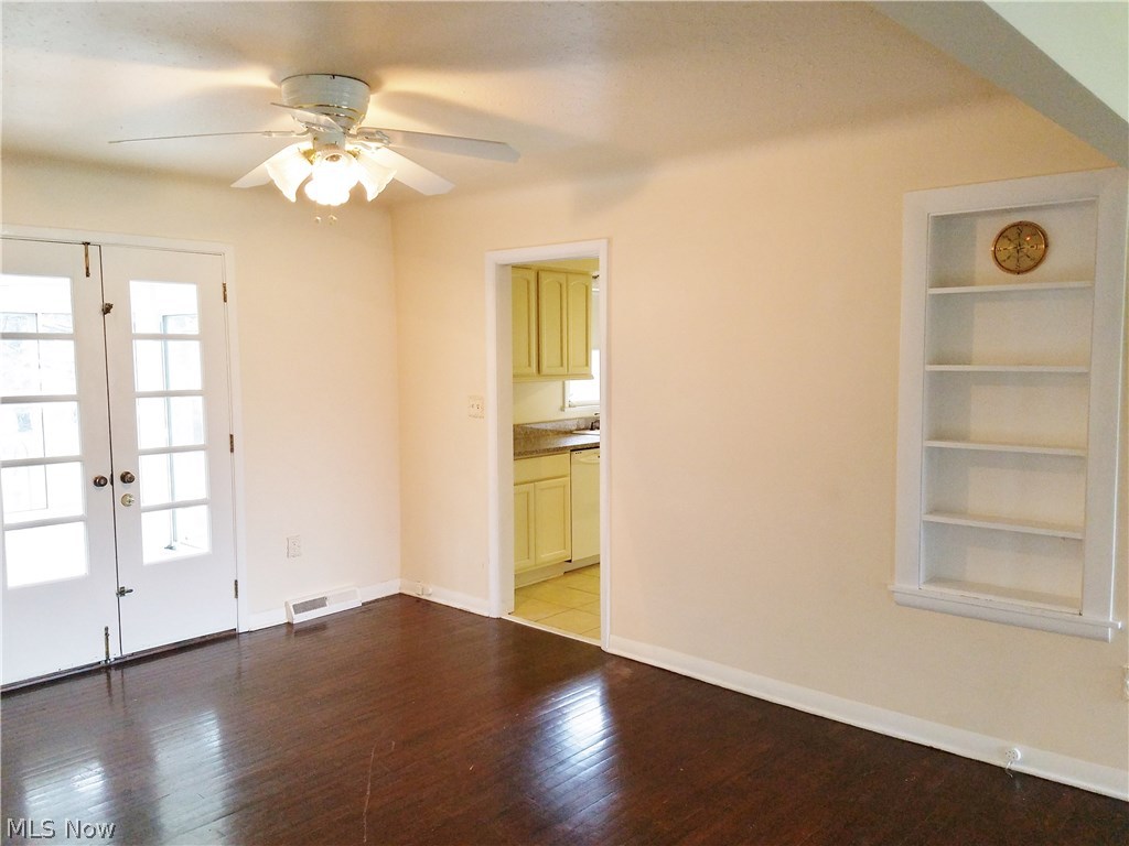 Euclid 12 - Residential