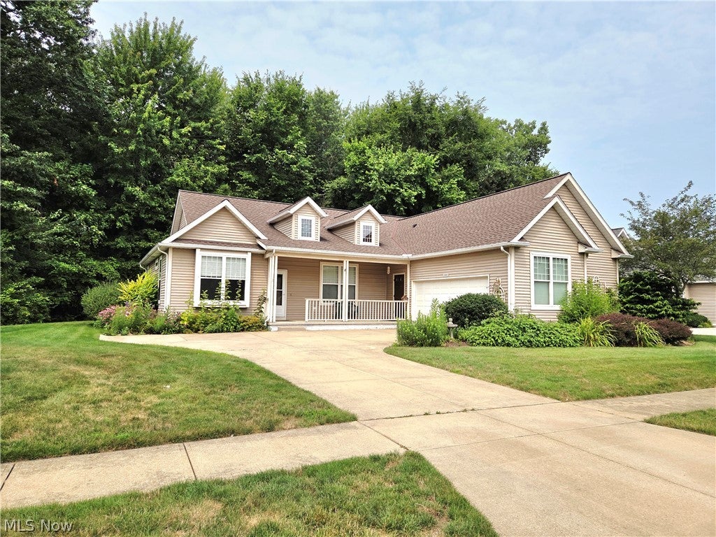1901 Pembrooke Lane