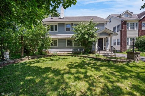 Multifamily For Rent - 2075 Coventry Road #2<br/> Cleveland Heights, OH 44118