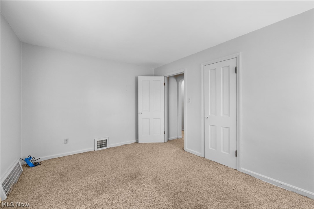 Clermont Realty Cos St Cla - Residential Income