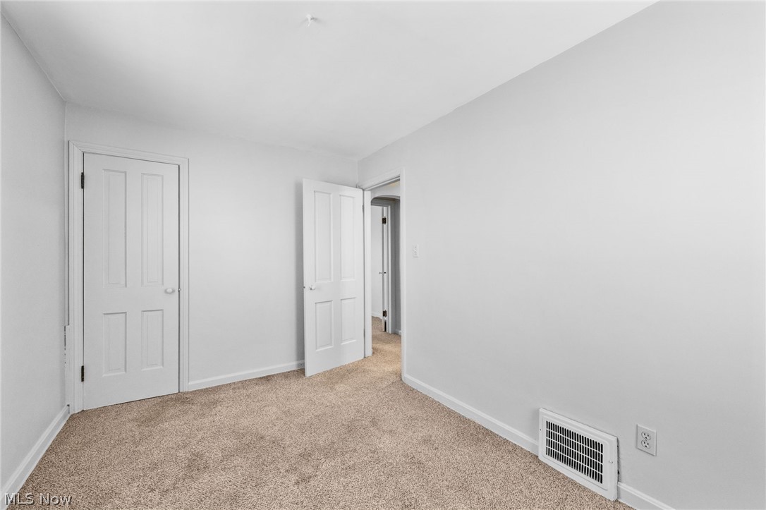 Clermont Realty Cos St Cla - Residential Income