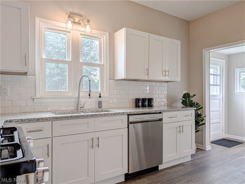 Tiny photo for 1640 Tanner Avenue SW, Canton, OH 44706 (MLS # 5238262)
