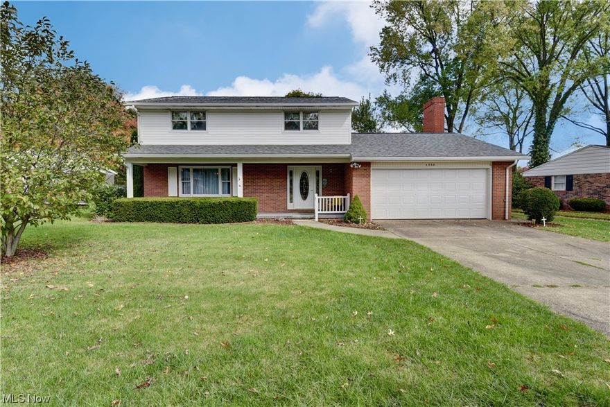 ONLINE ONLY AUCTION Ends Wednesday November 15th w/ extended bidding
4 Bdrm 2.5 Bath Home * 2 Car Garage * Level Lot * Near Community Pool * 
Tuscarawas County * New Phila Schools * 
Take a look at this great family home in a sought after location near the community pool! Main level of home has tons of living space with eat in kitchen (all appliances to stay), dining room, living room, half bath, family room with woodburning furnace and sunroom leading out to the level backyard. Upstairs has master bdrm with bath, 3 additional bedrooms and 2nd full bath.  The lower level is partially finished with the remainder used for utility room and storage.  New roof, gutters and spouting in 2020.