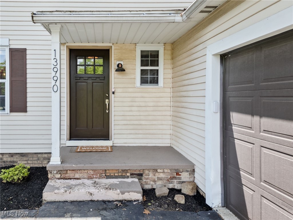 13990 Stoney Creek Drive, North Royalton, Ohio image 4