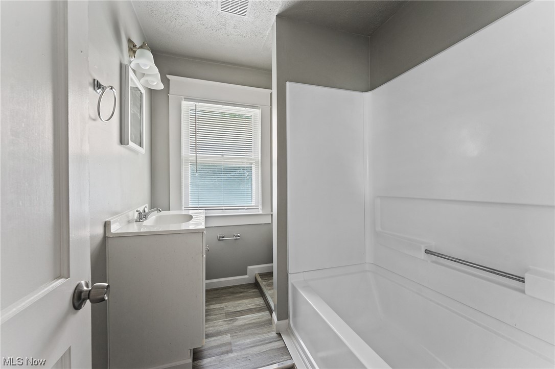 City/Struthers - Residential