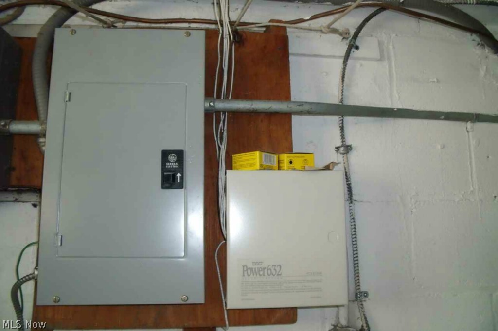 B J Lucey - Residential Lease