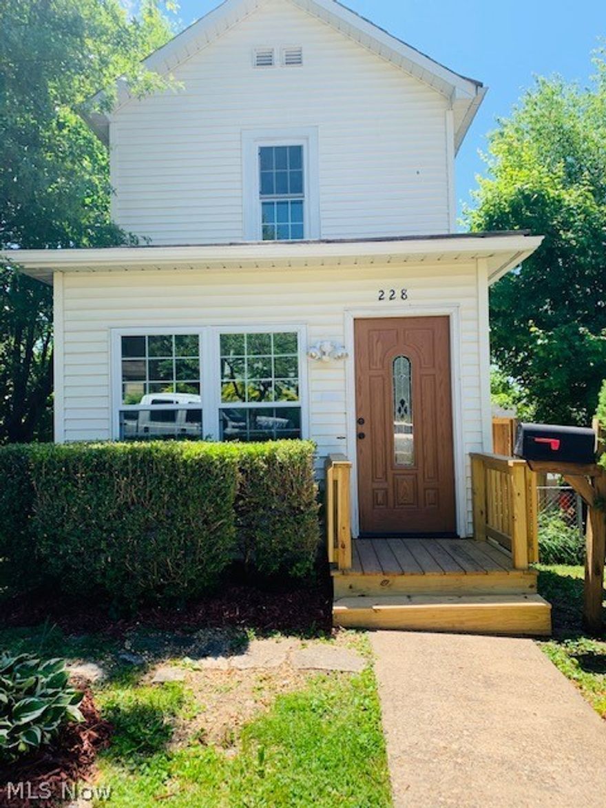 Welcome home to 228 Spring St ! This home is brand new from the inside out. Including all new electrical, plumbing, floors a remodeled kitchen including stunning hickory cabinets and  stainless steel appliances plenty of room in the basement for storage or to finish into another bedroom. Outside you will find new windows and a new deck leading you out to the fenced in back yard and one stall garage . This home offers off street parking and alley access!
This is a complete dollhouse ! Schedule your showing today !