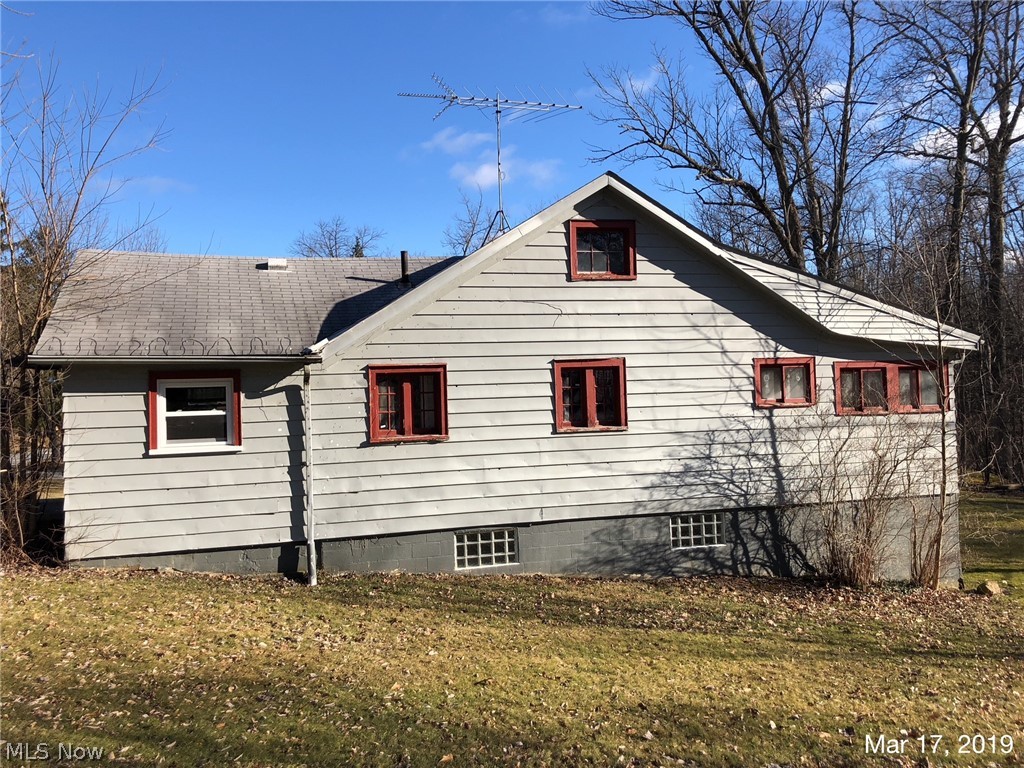 Kiwanis Lake - Residential