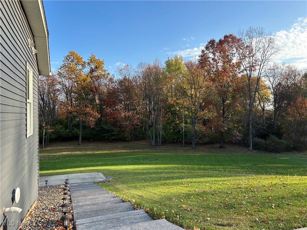 9571 Park Place Drive, Brecksville, Ohio image 3