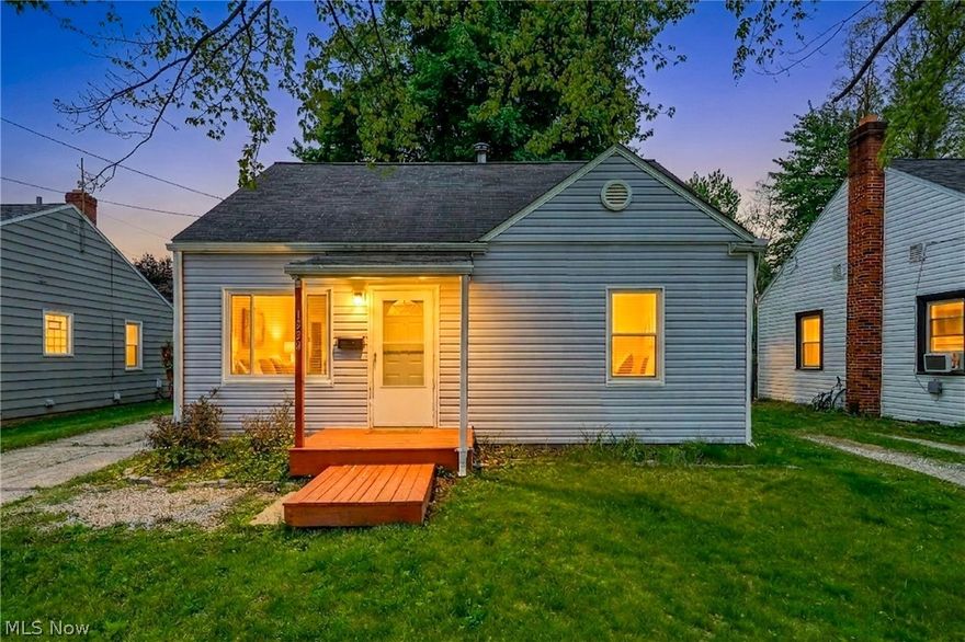 Welcome to 1224 Oakland Ave, this value packed cape cod is 3 bedrooms, 1-bathroom, tons of updates vinyl sided on both the house and garage with newer roofs. There are vinyl replacement windows throughout. The furnace and central air installed new in 2021. Front door and storm door 2021. The kitchen offers white cabinetry, a dishwasher 2021 as well as the fridge and stove. The kitchen and dining area is open to the living room. The convenient laundry closet is on the first floor. The second-floor master boasts a huge walk-in closet with room to store much more than clothes. The rear yard is private offering loads of shade in the afternoon. Sited about 2 blocks from the Gorge, it is a short drive into Cuyahoga Falls for shopping, dining, theater and much more.