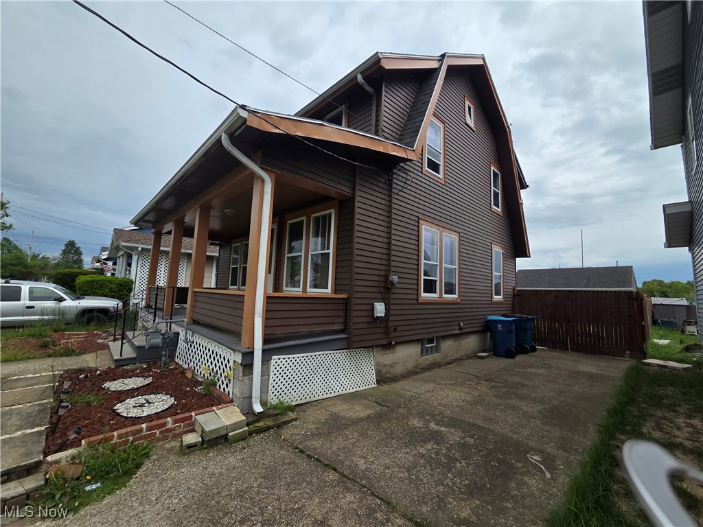 1135 W 12th Street, Lorain, Ohio image 3