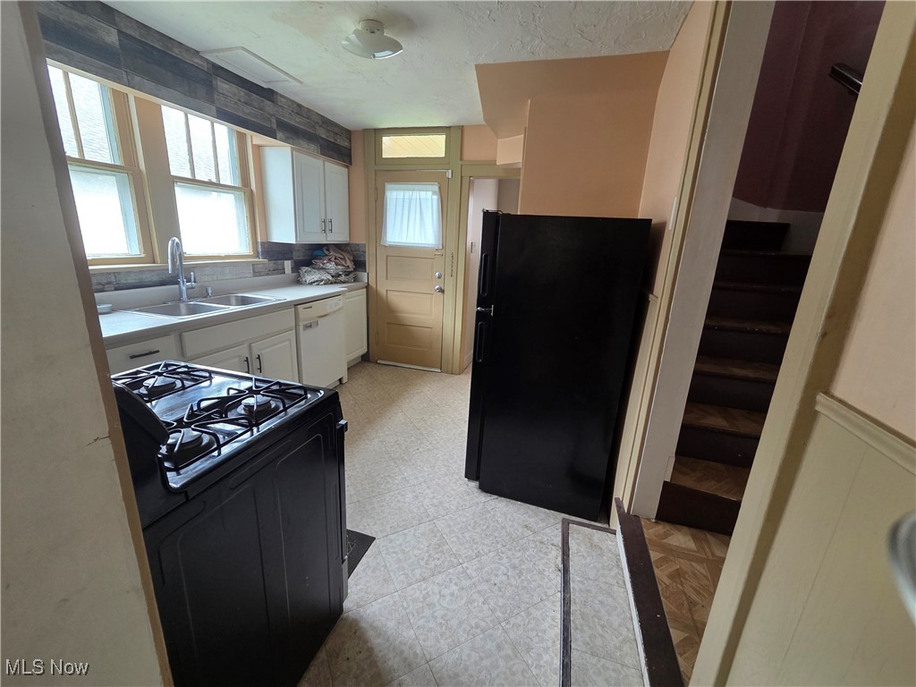 1135 W 12th Street, Lorain, Ohio image 22