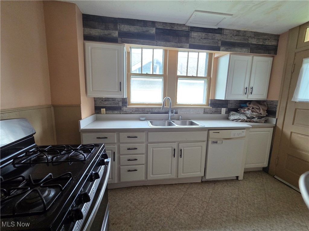 1135 W 12th Street, Lorain, Ohio image 23