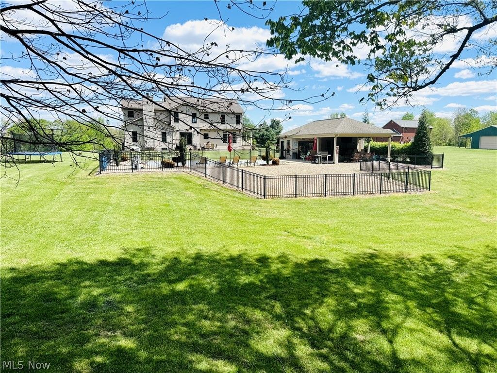 Photo of 1515 Brackenridge Road Rd, Vincent, OH 45784 (MLS # 5203365)