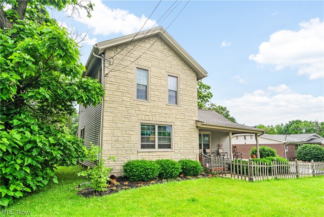 337 Youngstown Kingsville Road SE