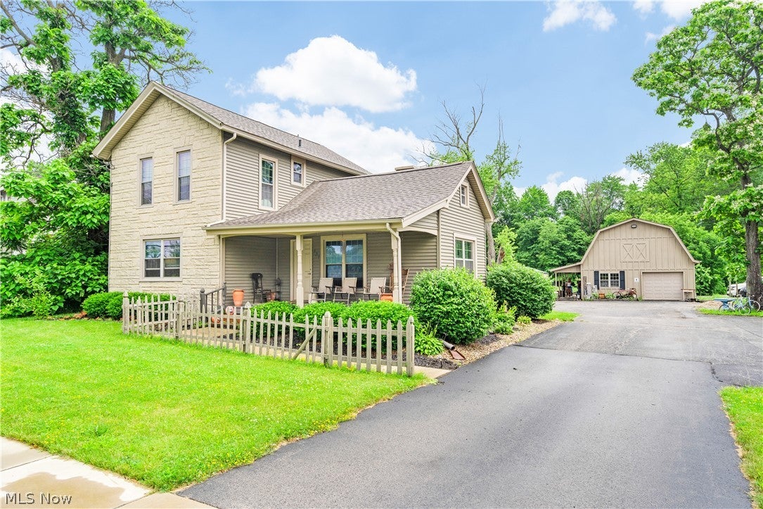 337 Youngstown Kingsville Road SE