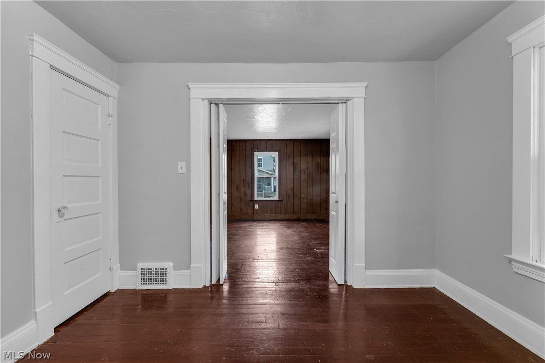 Lake Shore Land - Residential Lease