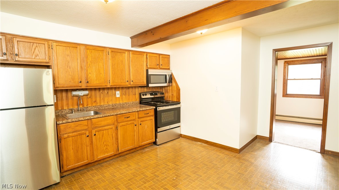 Independence 03 - Residential Lease