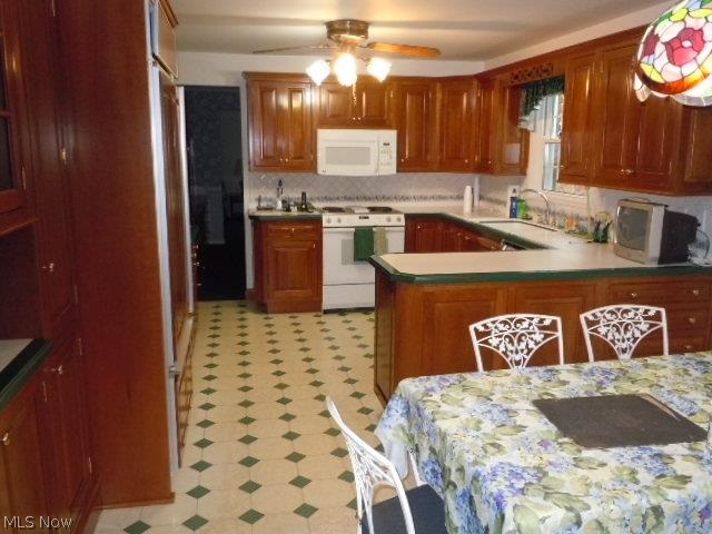 ALEX MANOR - Residential