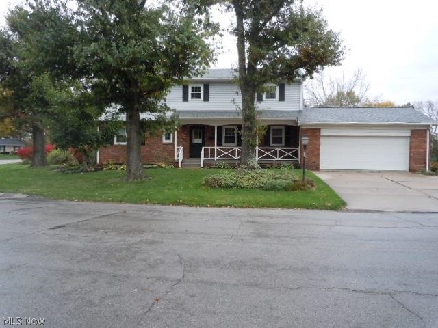 ALEX MANOR - Residential