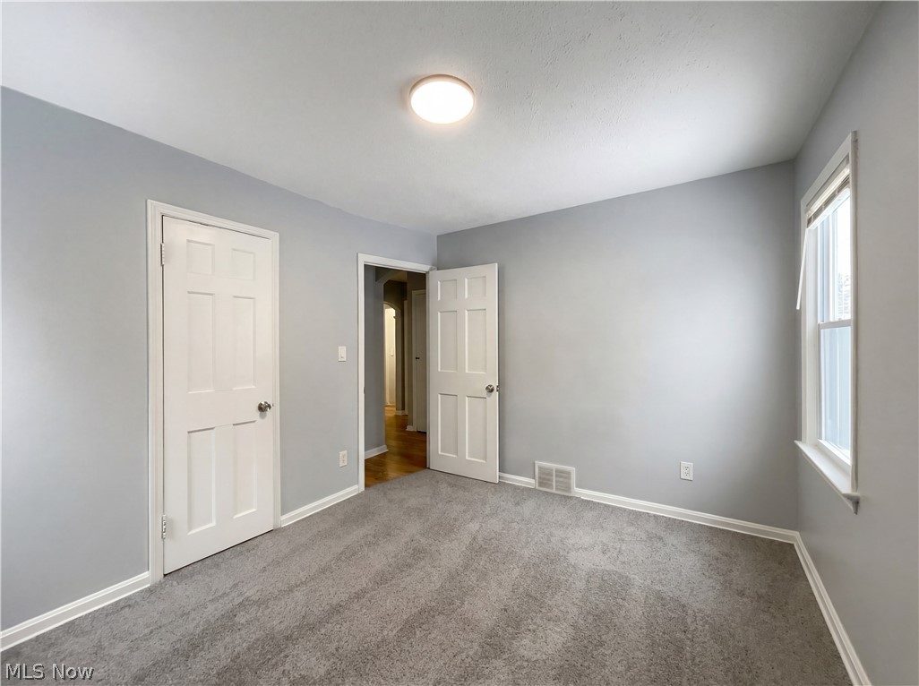 Elworthy-Helwick Cos Maplebor - Residential