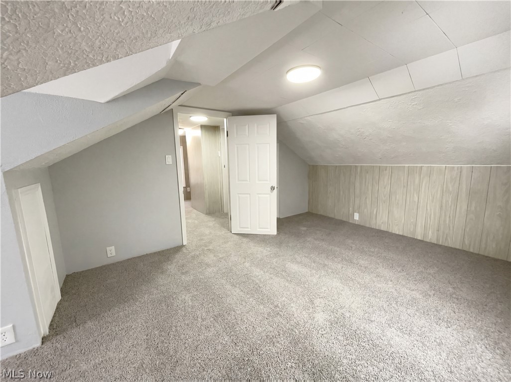 Elworthy-Helwick Cos Maplebor - Residential