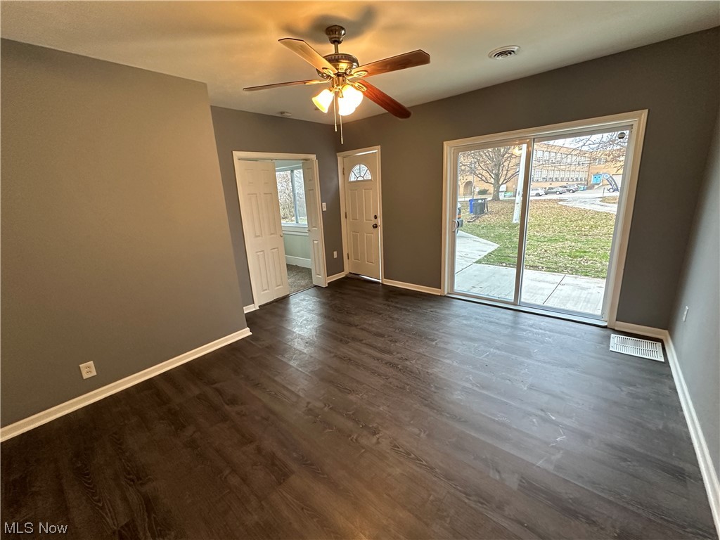 Euclid 15 - Residential Lease