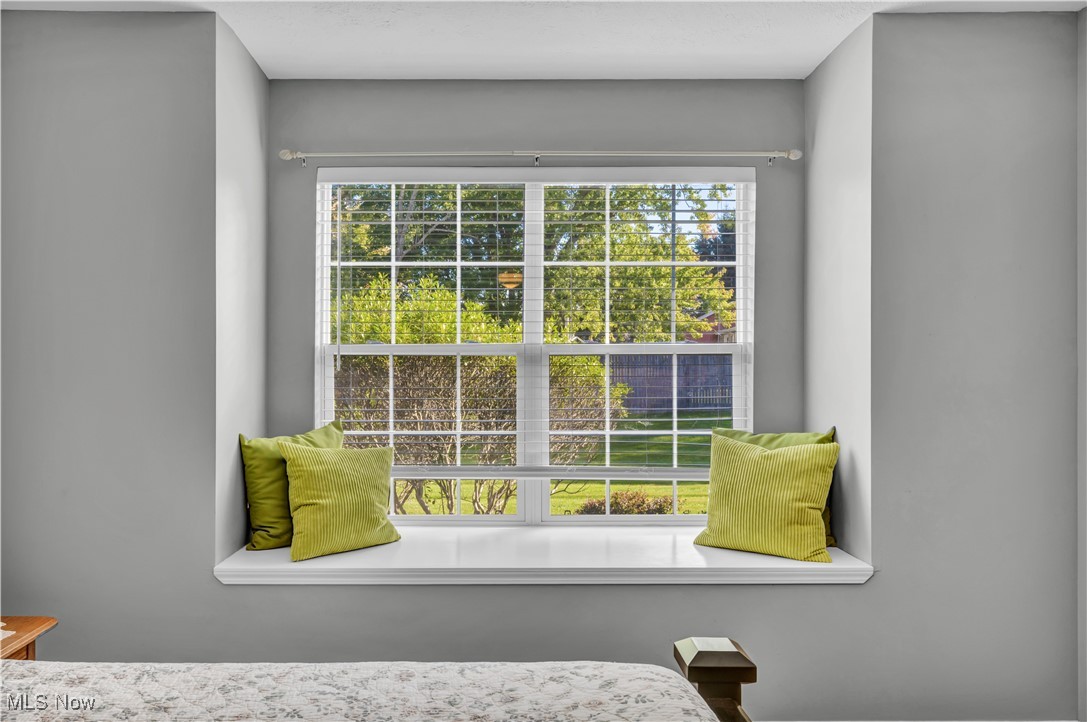 Middle Ridge Condo - Residential