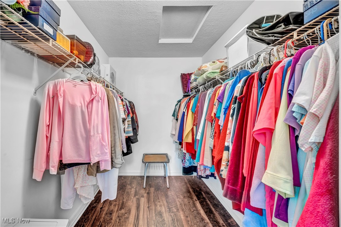 Middle Ridge Condo - Residential