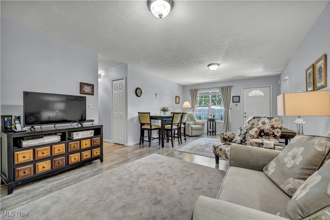 Middle Ridge Condo - Residential