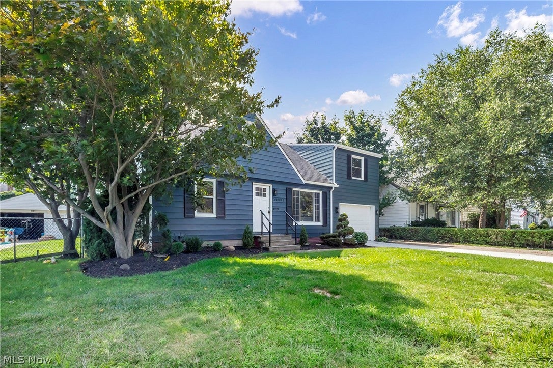30082 Dorothy Drive