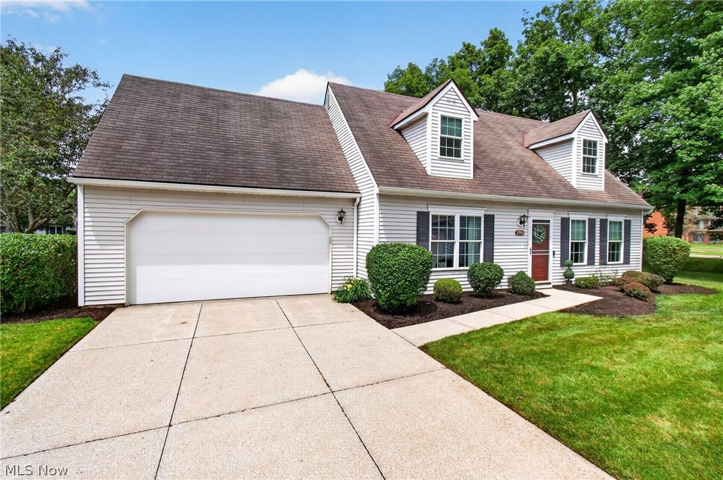 Photo of 2793 Tinkers Lane, Twinsburg, OH 44087 (MLS # 5222780)