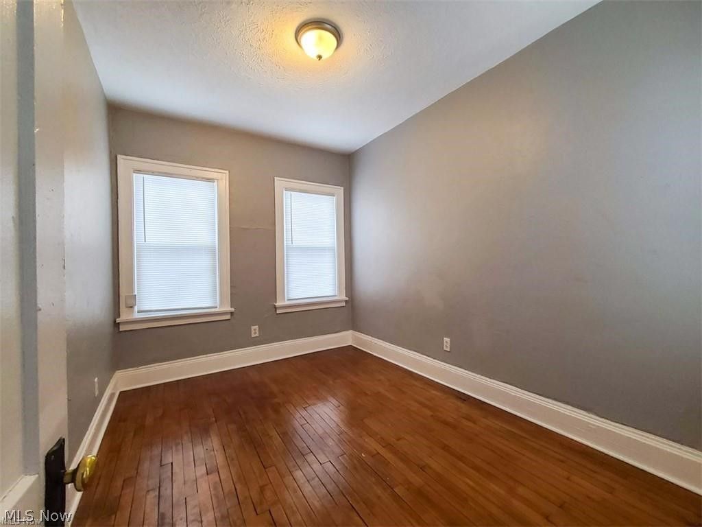 Photo of 9222 Madison Avenue, Cleveland, OH 44102 (MLS # 5190318)