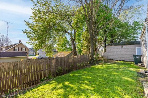 Tiny photo for 1226 Ford Court NW, Canton, OH 44708 (MLS # 5204090)